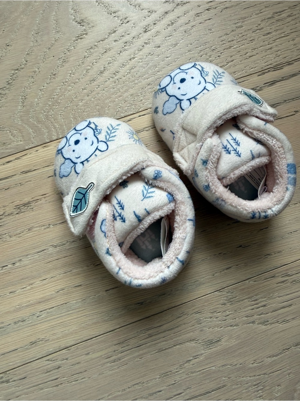 Disney Pink and Blue Bear Print Baby Booties